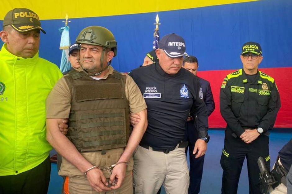  Extraditan a Capo Colombiano Dairo Úsuga, "Otoniel", a Estados Unidos